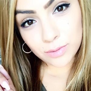 Meet your Posher, Candice